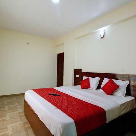 Pine Hill Suites Udagamandalam Exterior foto